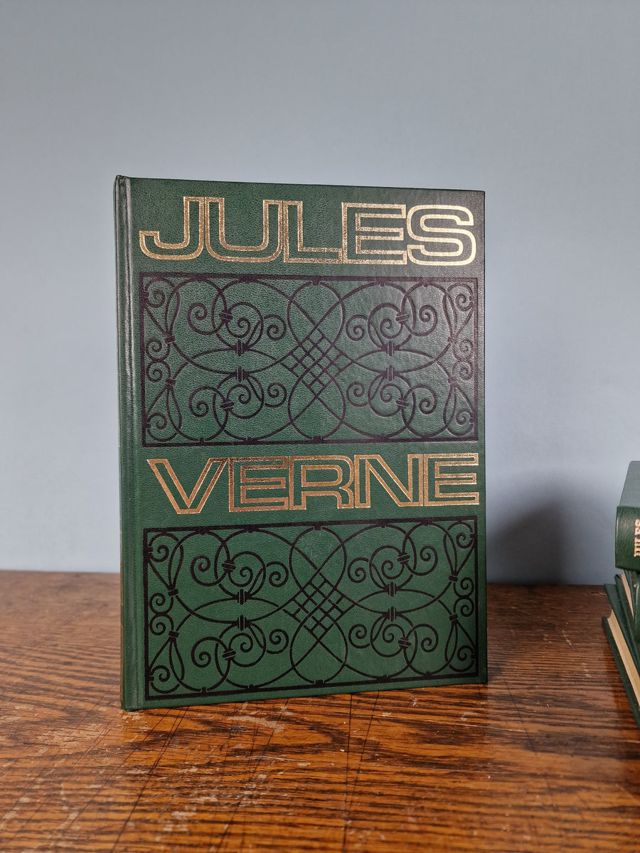 Samling bøker - Jules Verne - på norsk